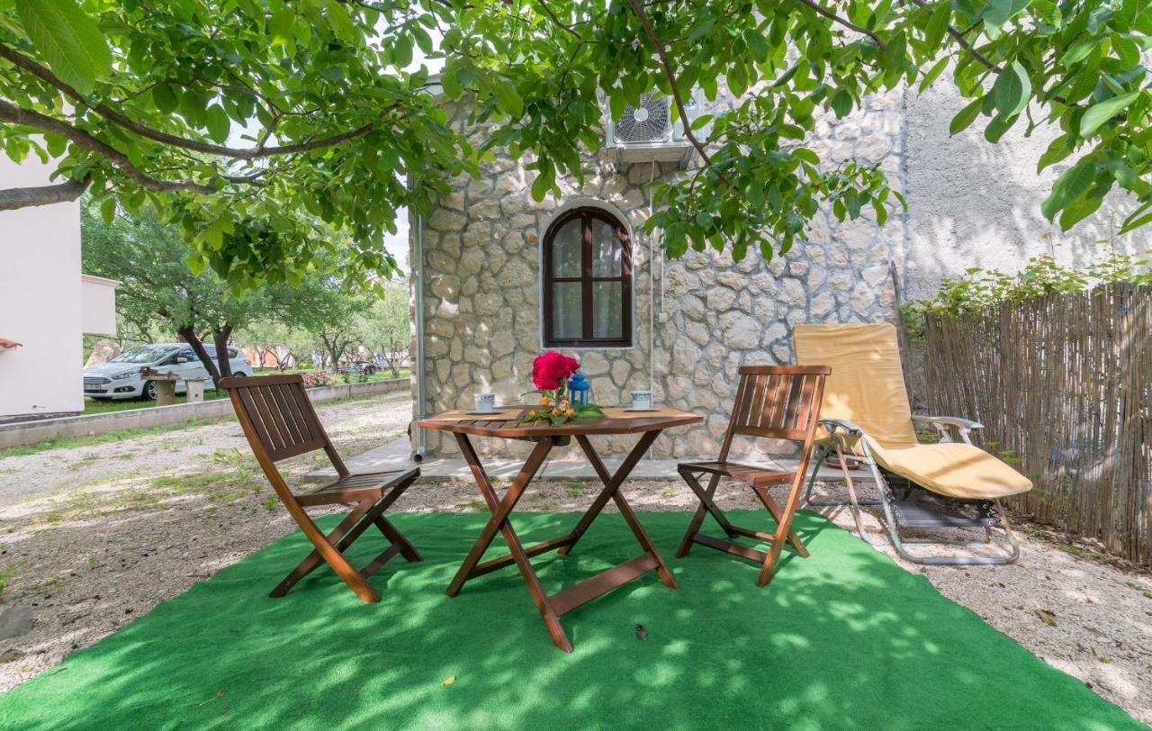Apartments Bepina Биоград-на-Мору Экстерьер фото